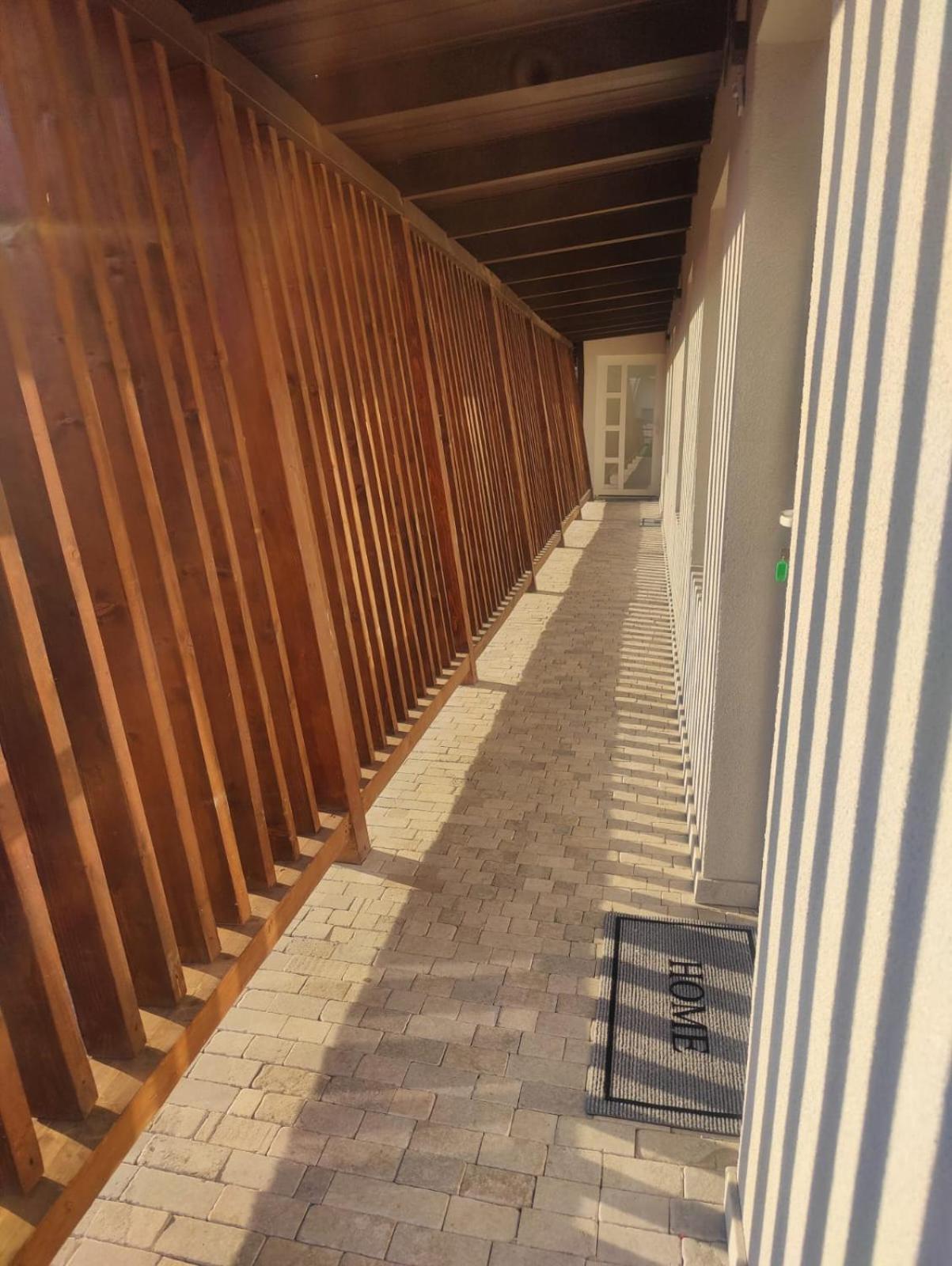 Luxus Cluj Airport Apartments Zewnętrze zdjęcie