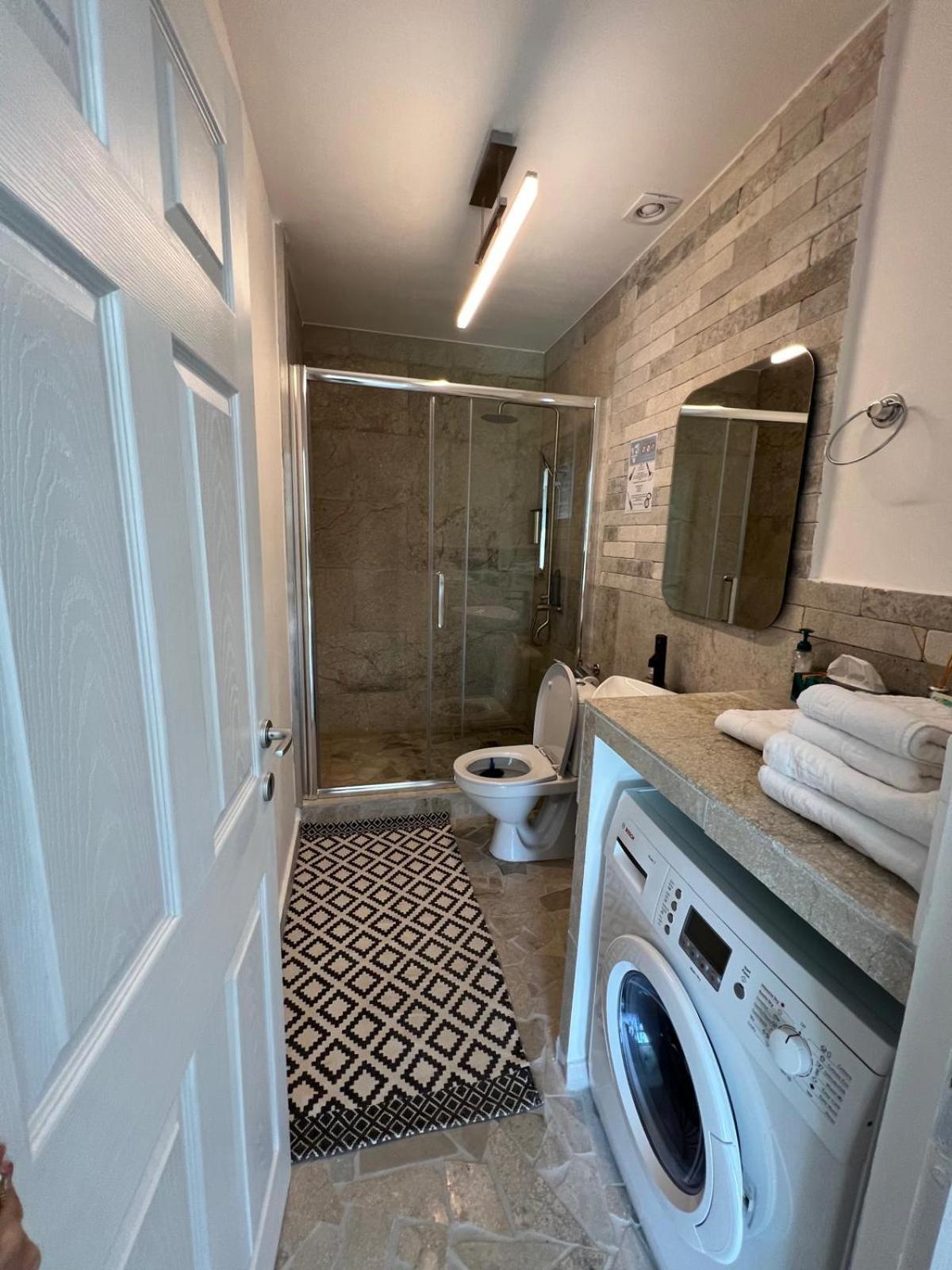 Luxus Cluj Airport Apartments Zewnętrze zdjęcie