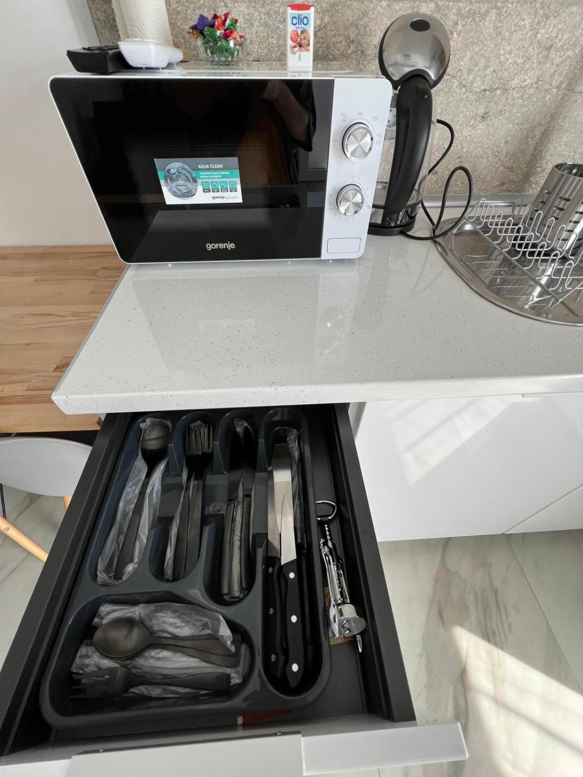 Luxus Cluj Airport Apartments Zewnętrze zdjęcie