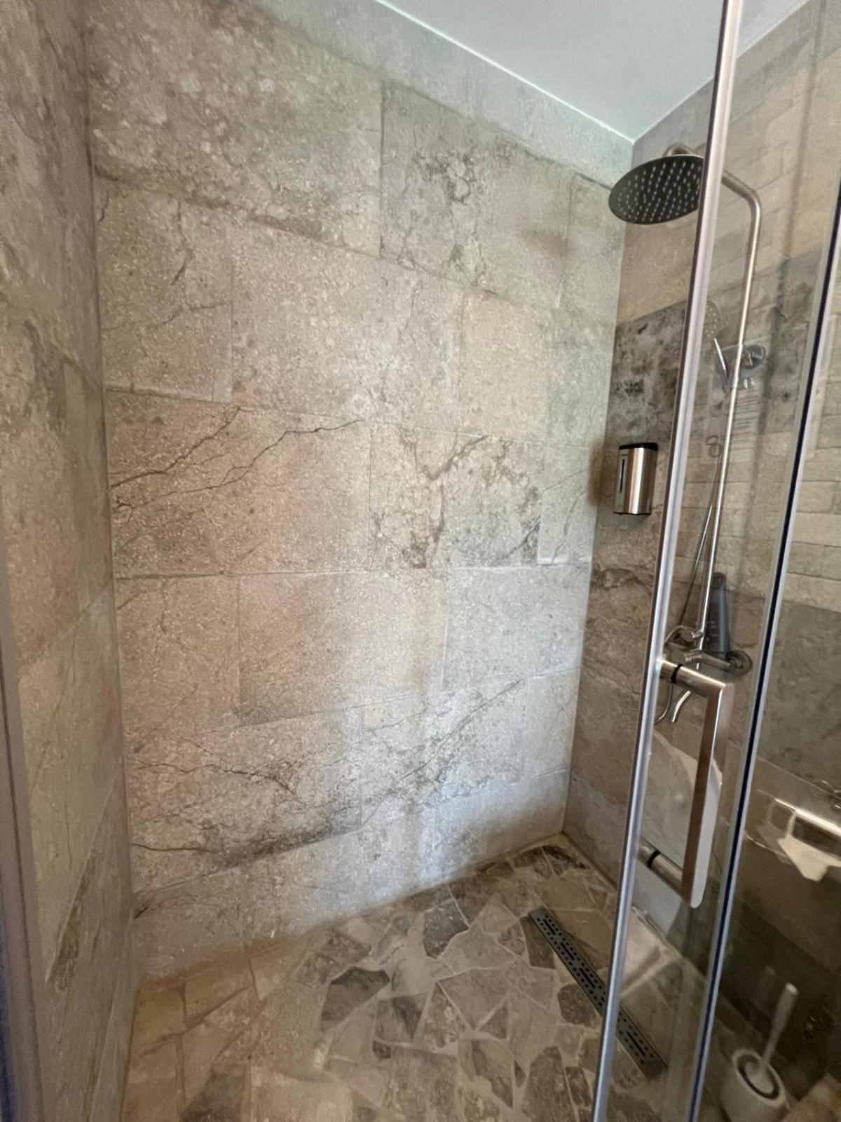 Luxus Cluj Airport Apartments Zewnętrze zdjęcie