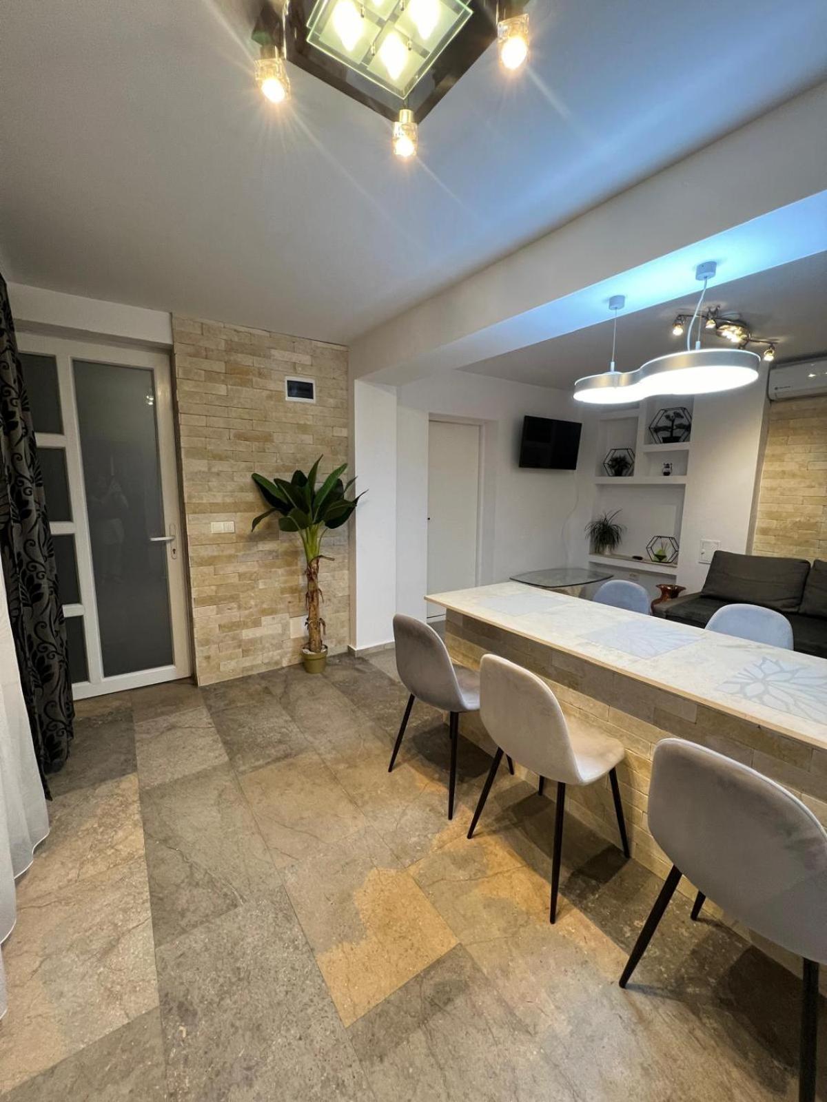 Luxus Cluj Airport Apartments Zewnętrze zdjęcie