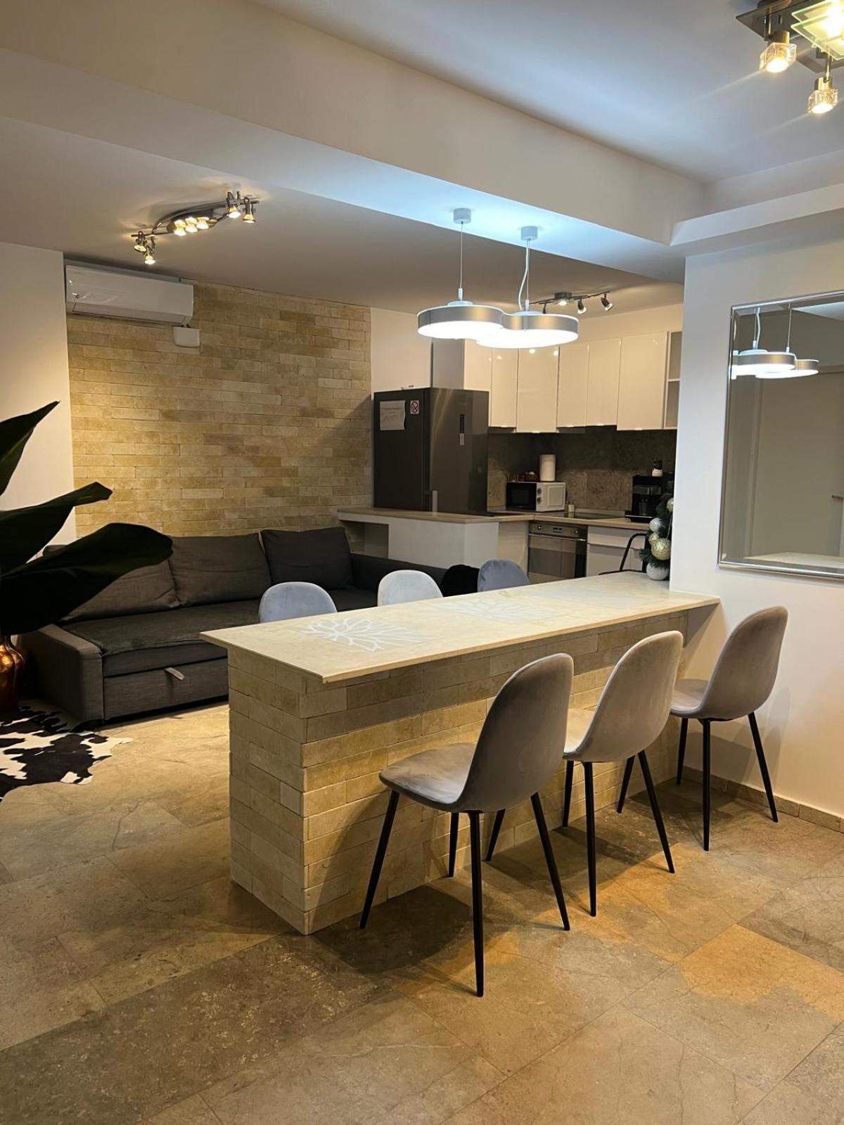 Luxus Cluj Airport Apartments Zewnętrze zdjęcie