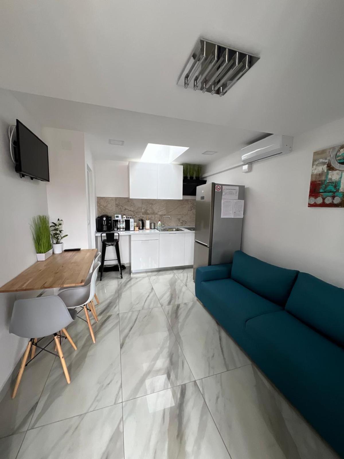 Luxus Cluj Airport Apartments Zewnętrze zdjęcie