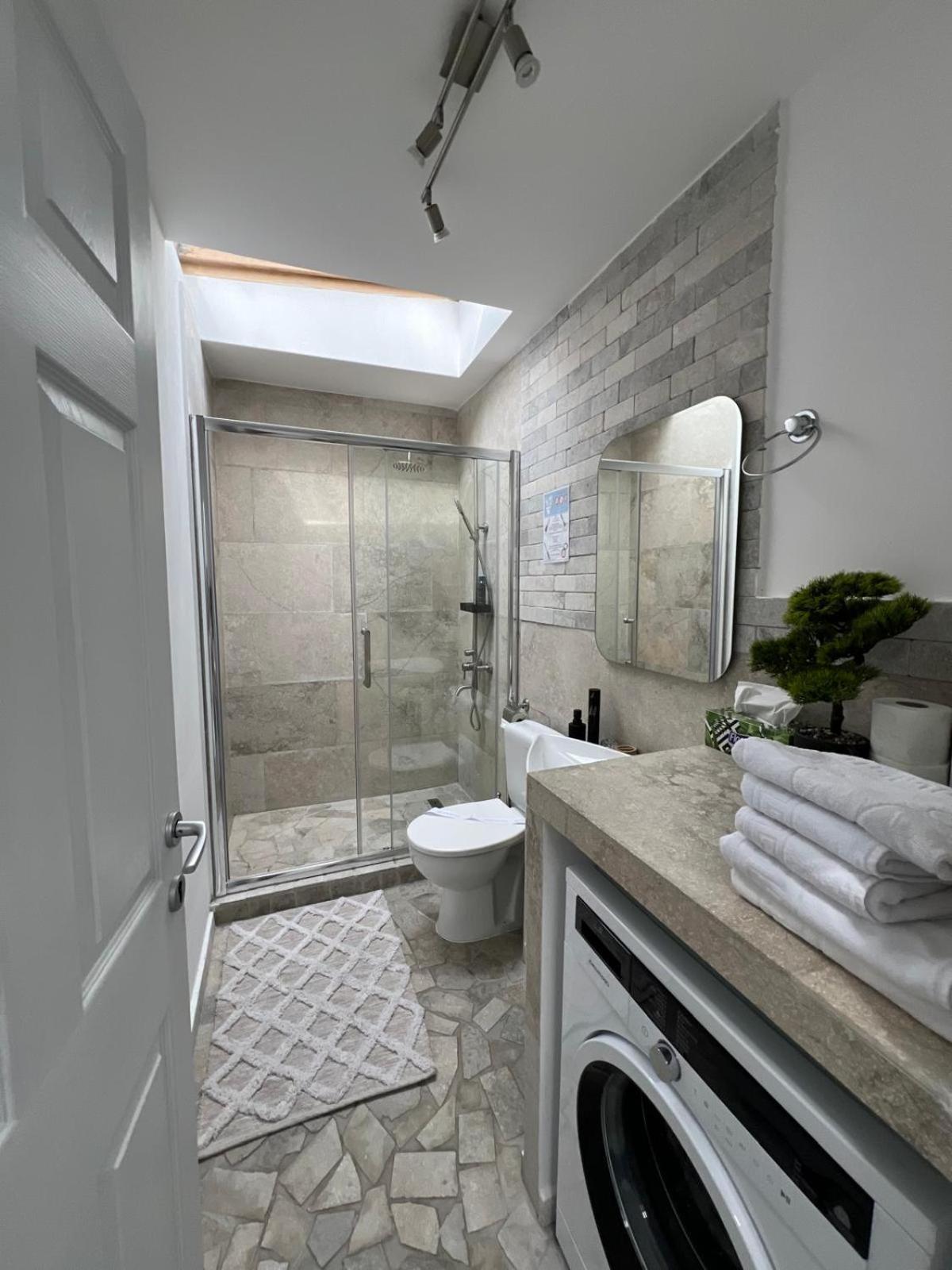 Luxus Cluj Airport Apartments Zewnętrze zdjęcie
